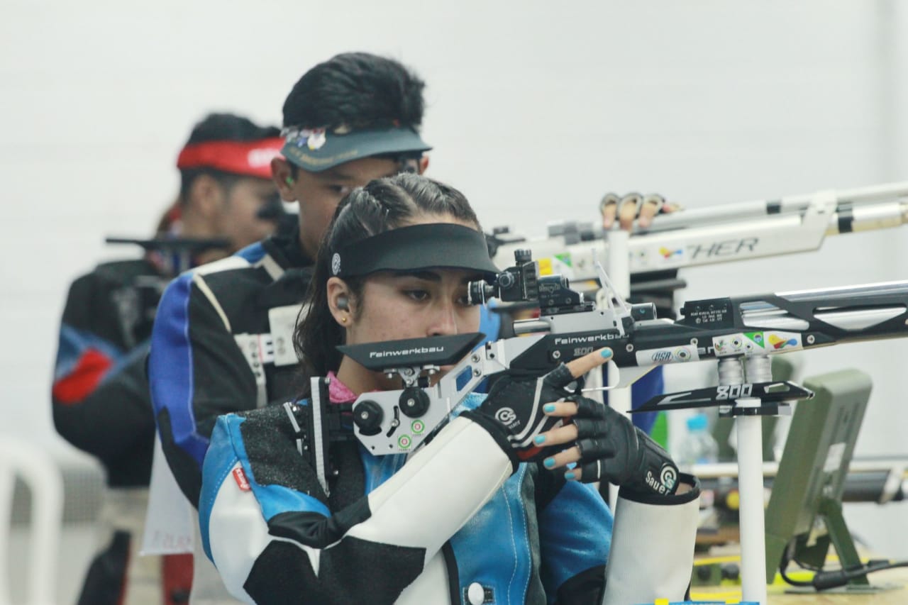 Oro para tiradores en 10m mixto