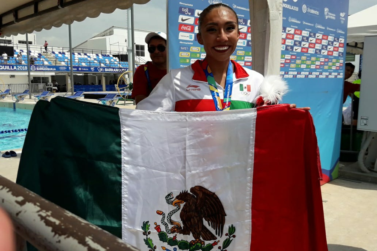 Joana Jiménez, campeona en natación artística