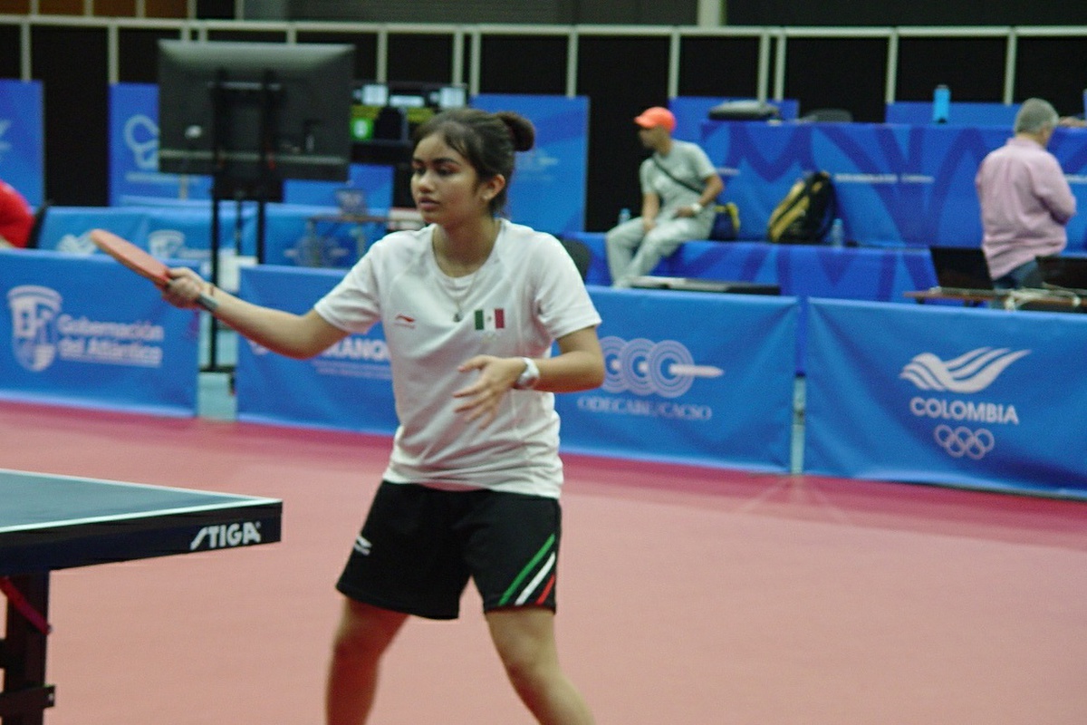 Entrena equipo mexicano de tenis de mesa en Barranquilla