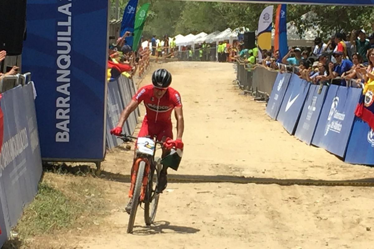 Da Ulloa segunda medalla de oro en ciclismo de montaña